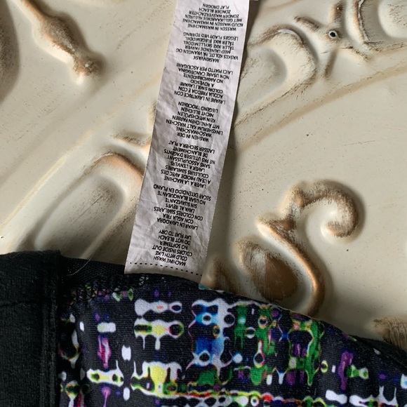 Reversible Fabletics Snapdragon Mesh Sports Bra Size Extra Small - Picture 5 of 12